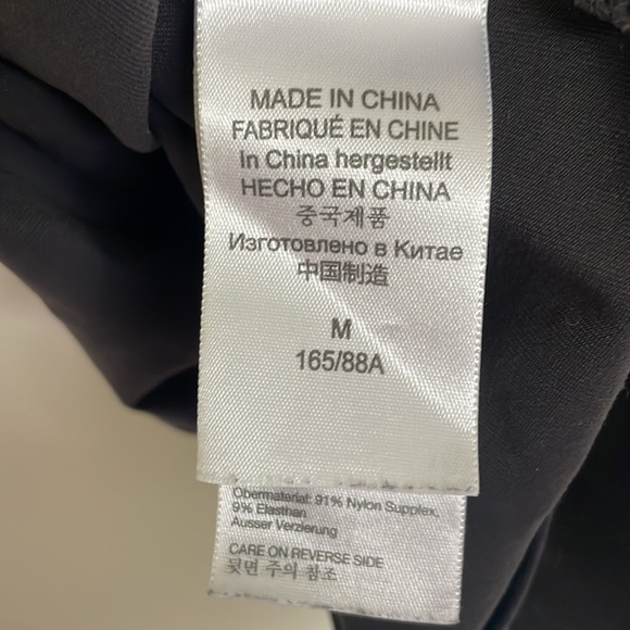 Marmot Women’s Strappy Athletic Patterned Tank Top  Black M - Picture 7 of 9